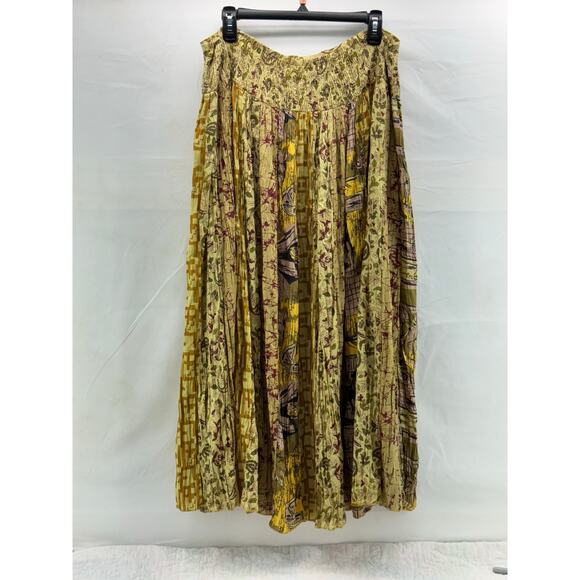 Soft Surroundings Patterned Skirt in Yellow and Brown - Picture 4 of 8